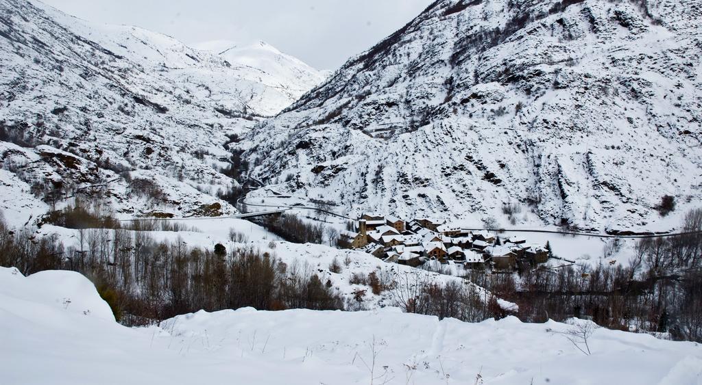 Apartamento Casovall Esterri d'Àneu Exterior foto